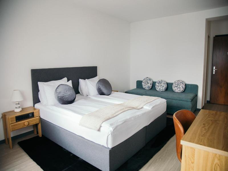 Al Pozz Boutique Resort image