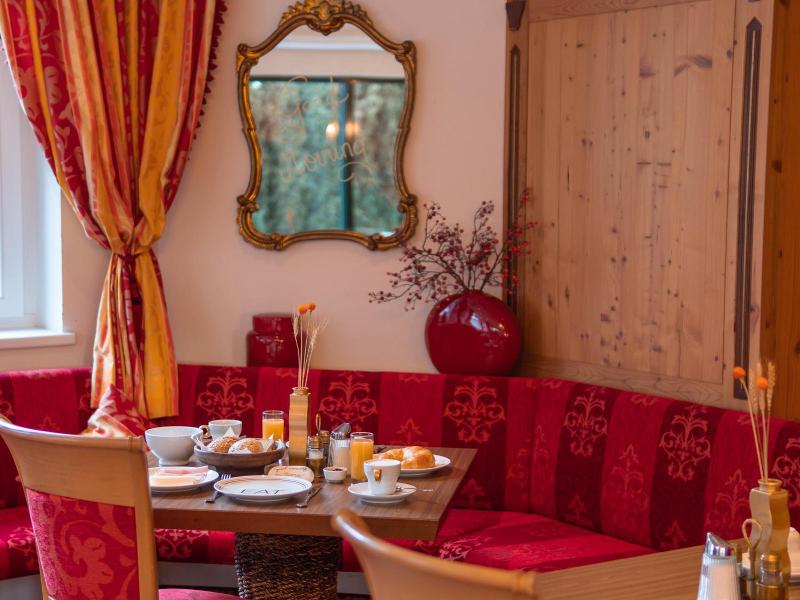 Sylvana S Wohlfv Hl Hotel image
