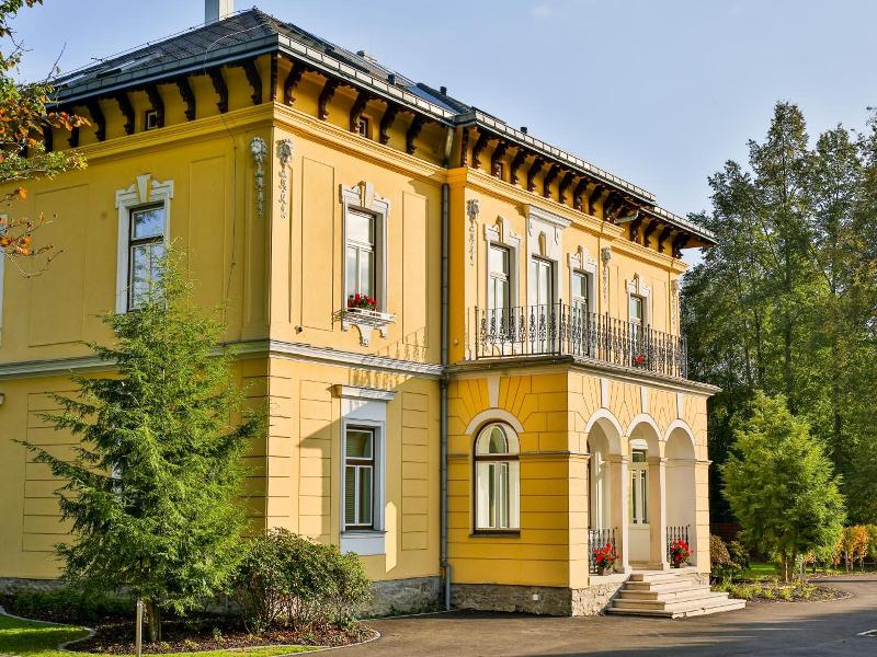 Villa Aurelie image
