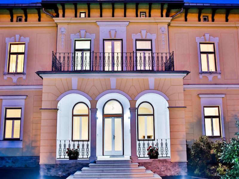 Villa Aurelie image