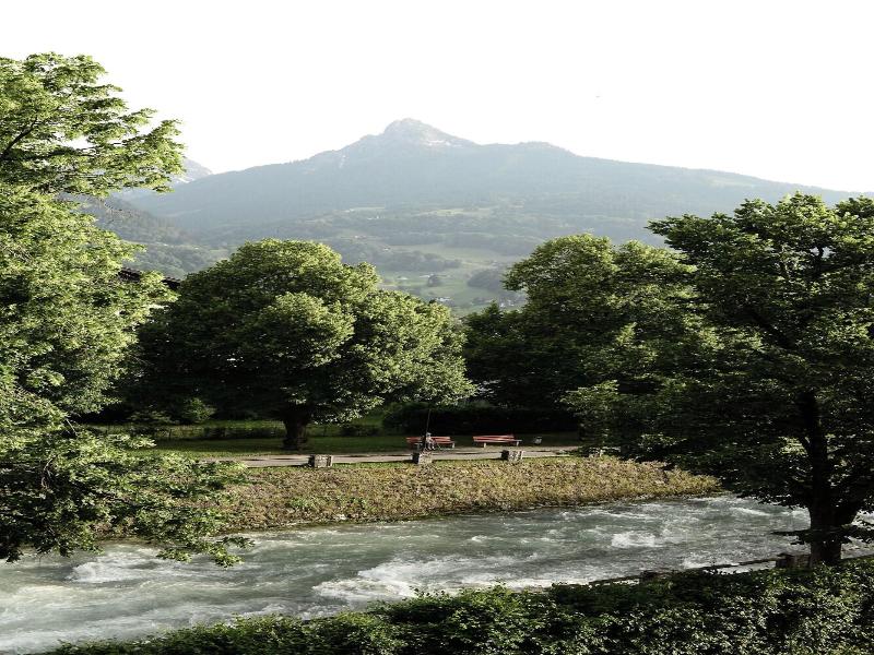 Amrai Suites image