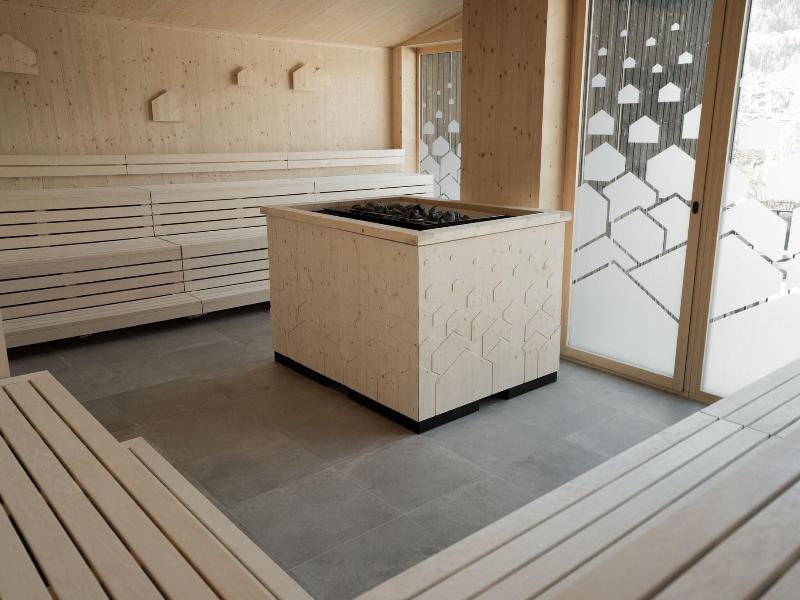 Amrai Suites image
