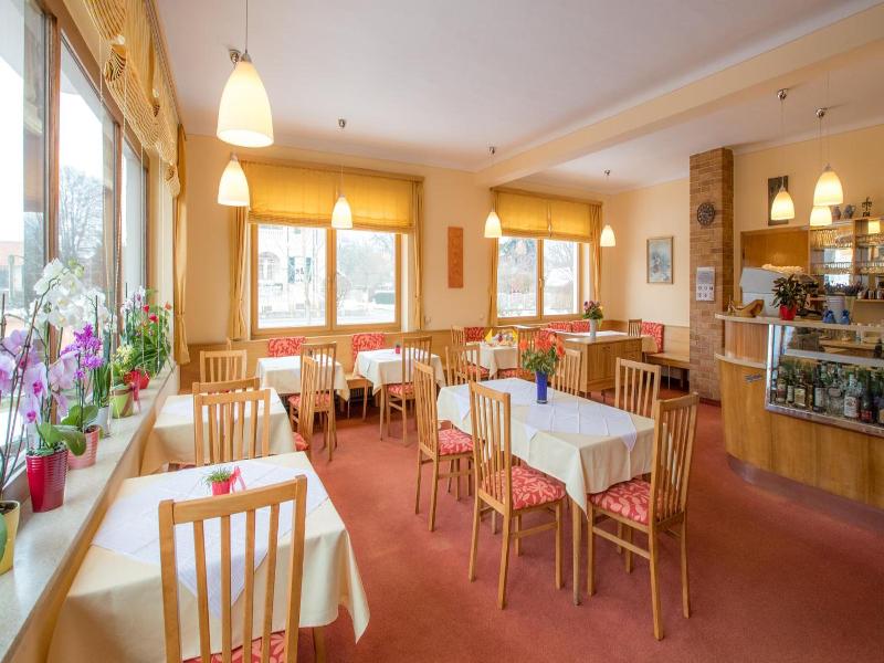 Hotel Reineldis image