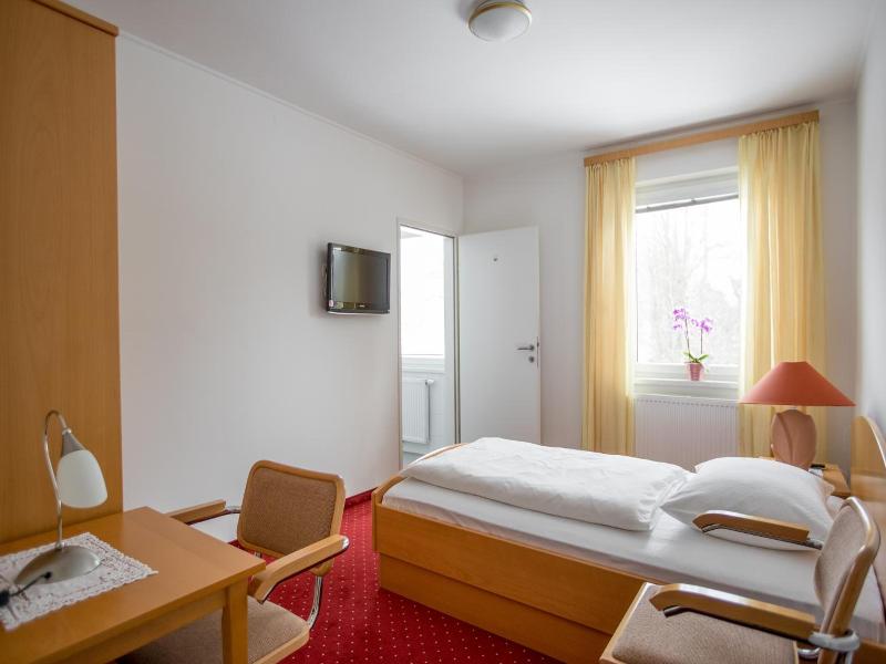 Hotel Reineldis image