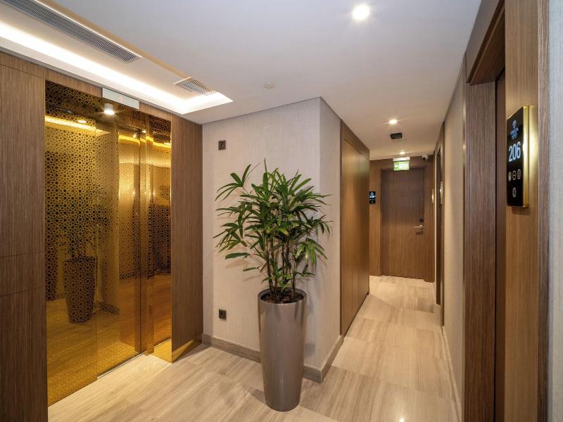 Rayelin Hotel Old Town image