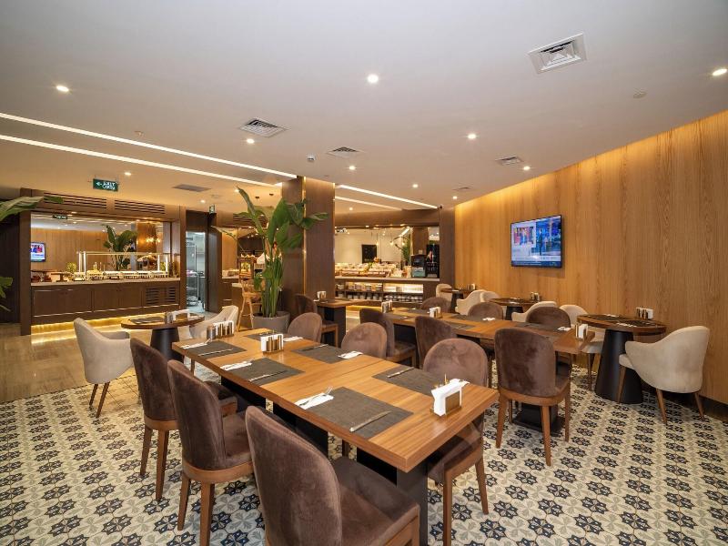 Rayelin Hotel Old Town image