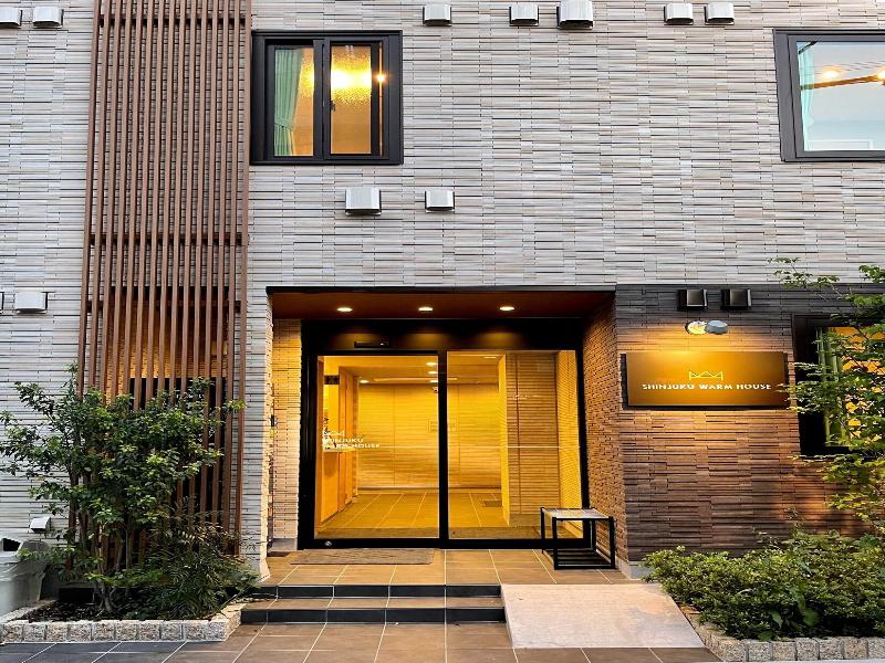 Shinjuku Warm House image