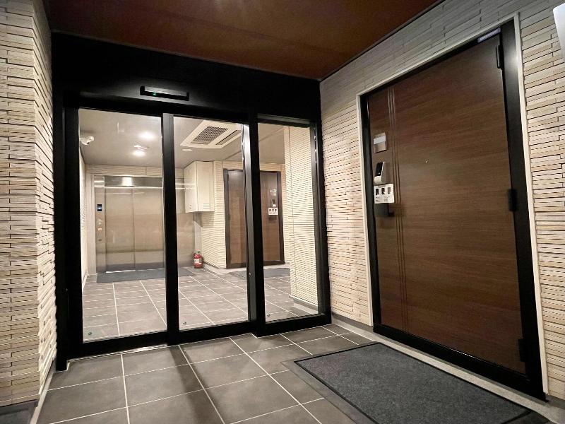 Shinjuku Warm House image