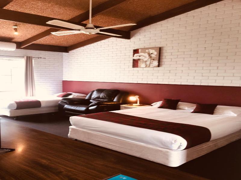 Bakery Park Motor Inn