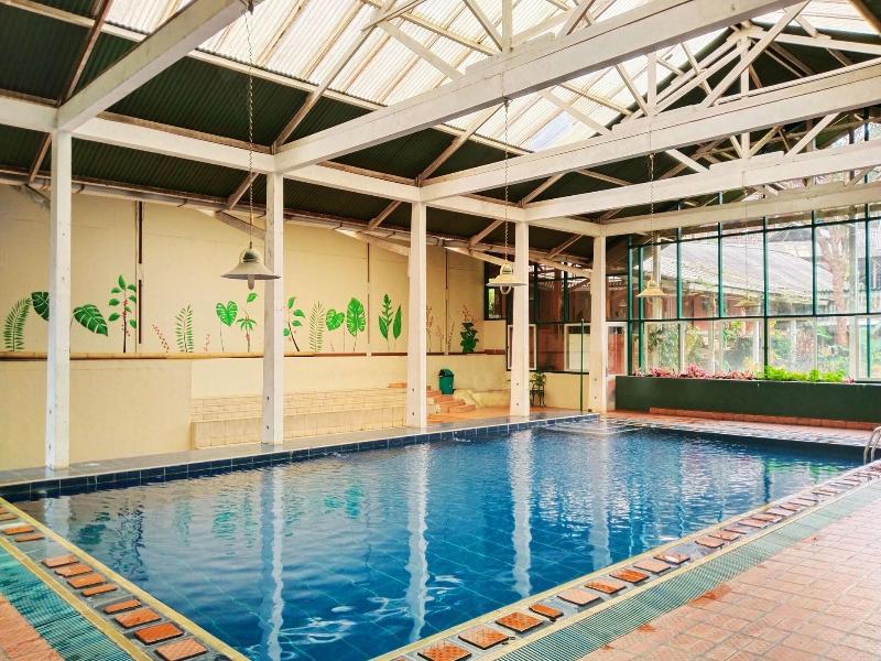 Hotel Grand Astoeti image