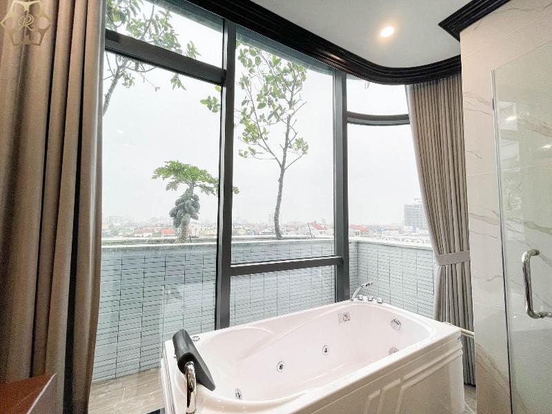 Cua Dong Luxury Hotel