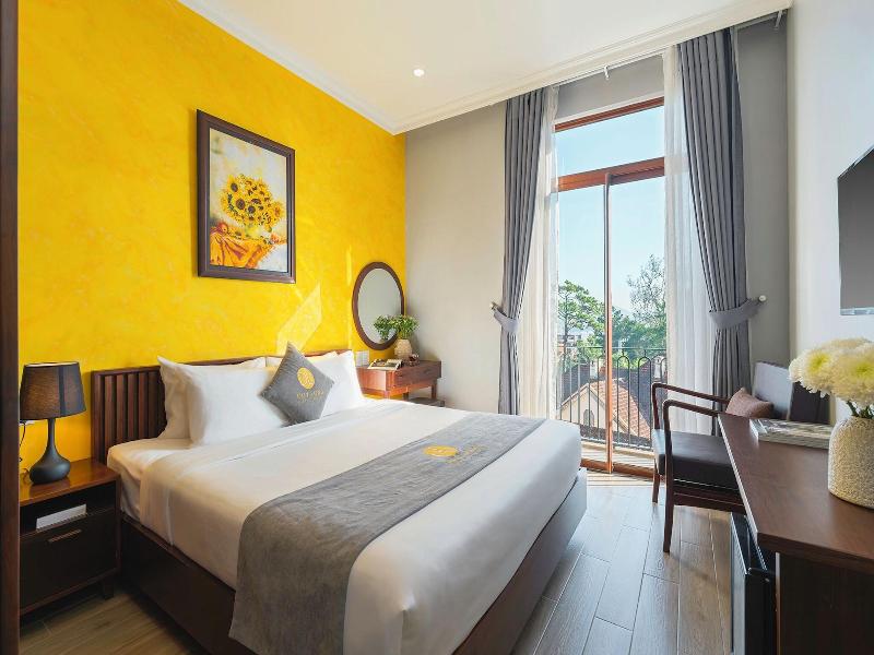 Duy Long Hotel image