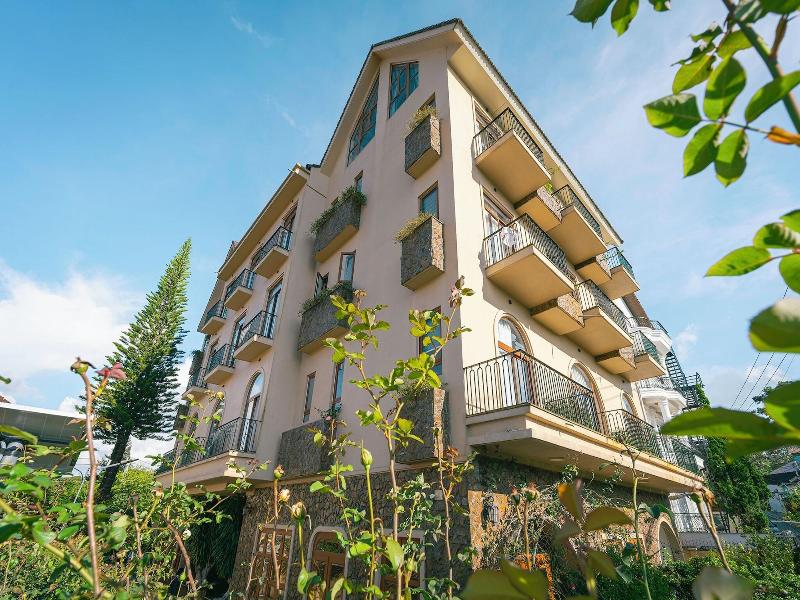 Duy Long Hotel image