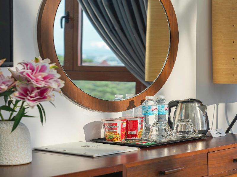 Duy Long Hotel image
