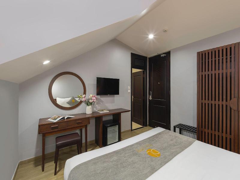 Duy Long Hotel image