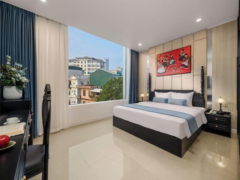 Elegant Hotel image