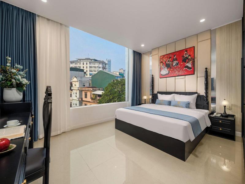 Elegant Hotel image