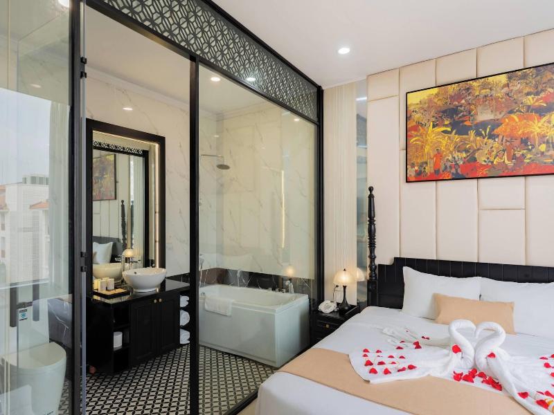 Elegant Hotel image