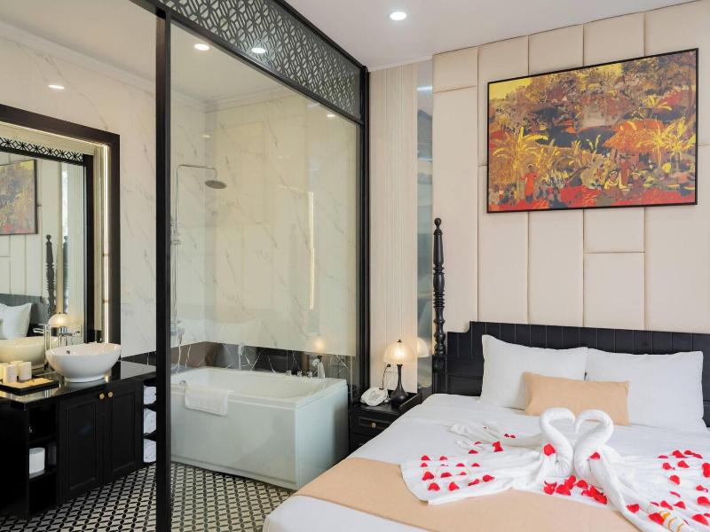 Elegant Hotel image