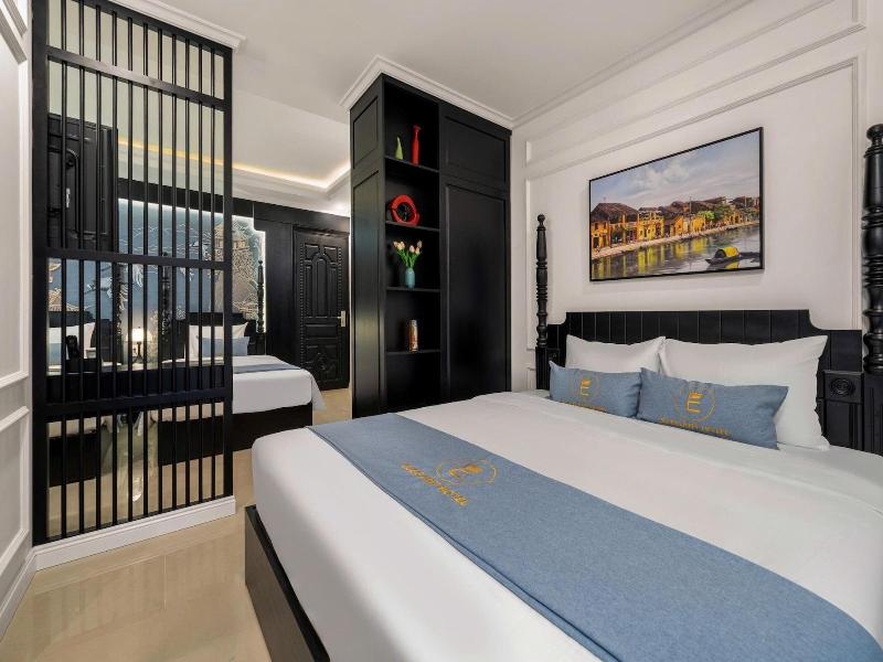 Elegant Hotel image