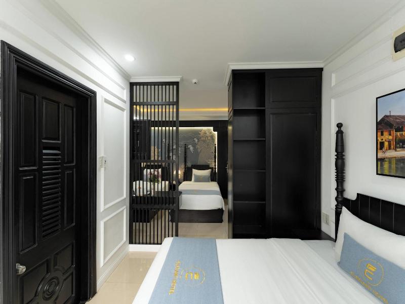 Elegant Hotel image