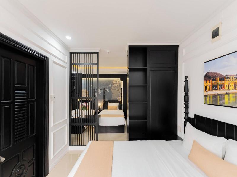 Elegant Hotel image
