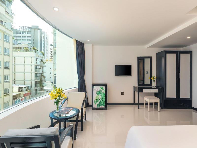Kamala Hotel & Apartment Da Nang image