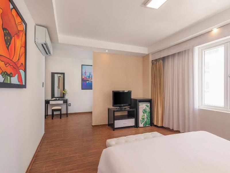 Kamala Hotel & Apartment Da Nang image