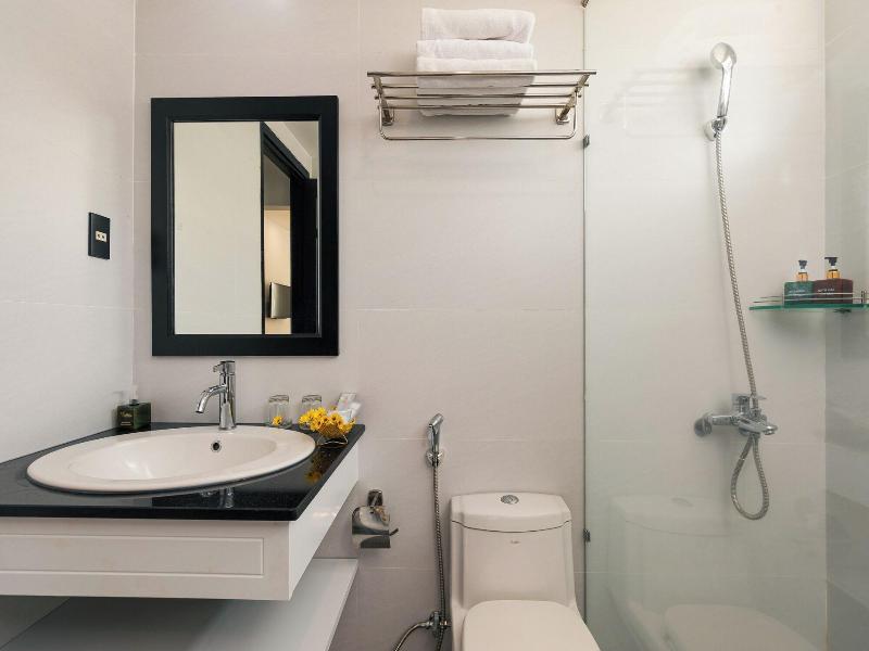 Kamala Hotel & Apartment Da Nang image