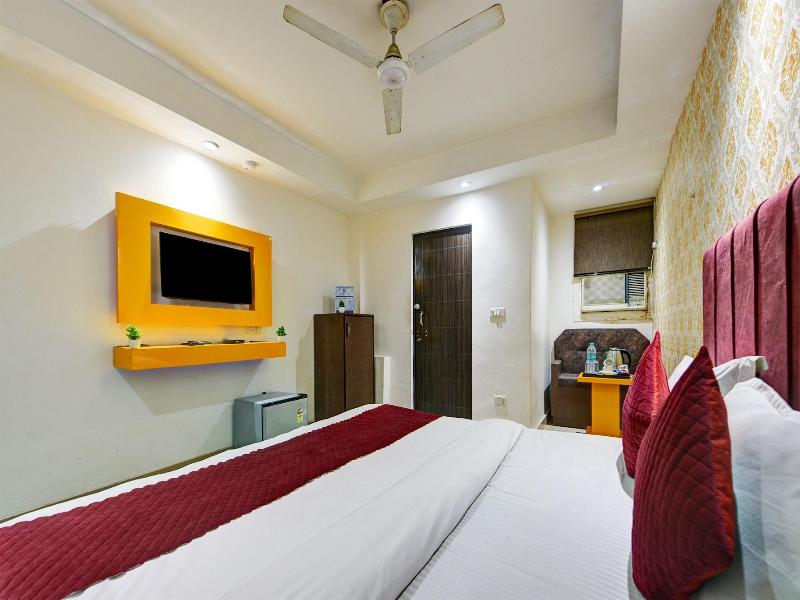 Hotel The Kelvish Delhi Airport image