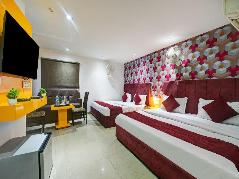 Hotel The Kelvish Delhi Airport image