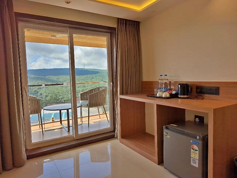 Savyasaachii Hotel, Mahabaleshwar - Pure Veg image