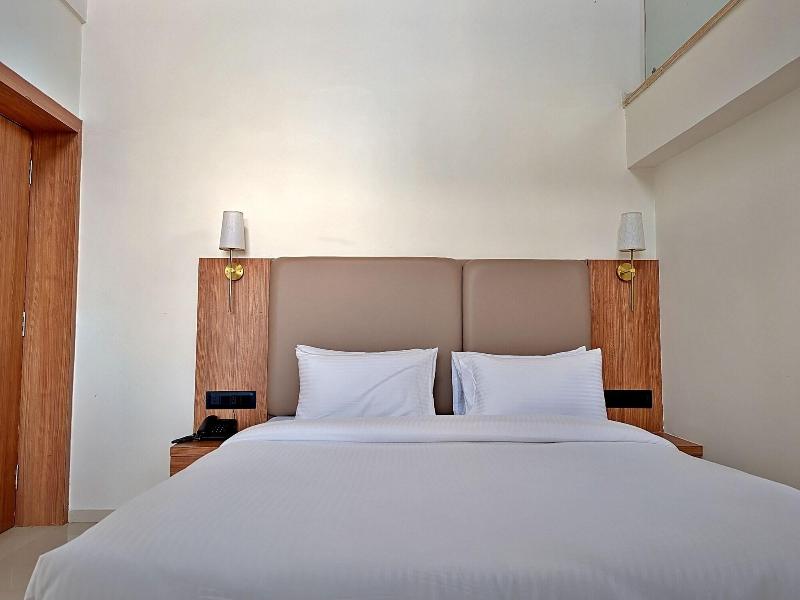 Savyasaachii Hotel, Mahabaleshwar - Pure Veg image