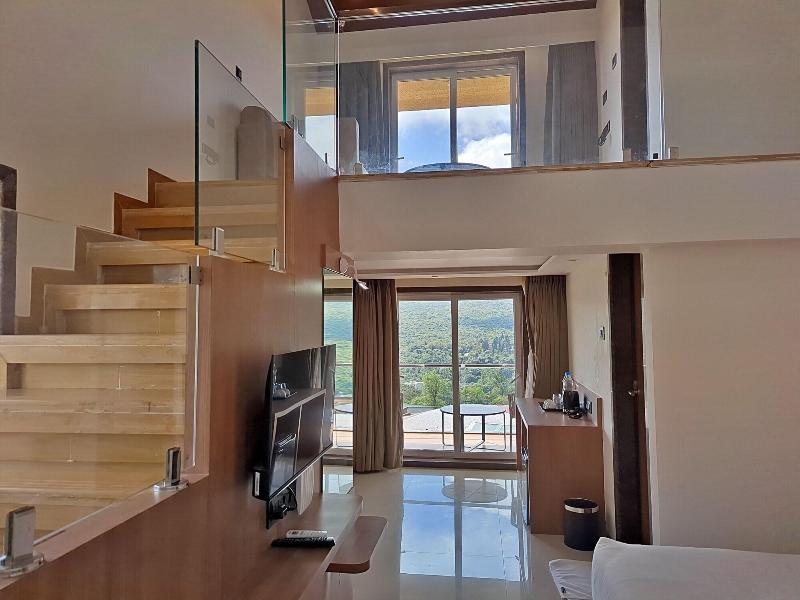 Savyasaachii Hotel, Mahabaleshwar - Pure Veg image