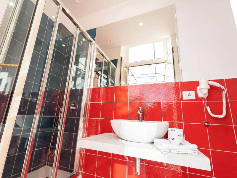 Toledo H. Napoli Centro By Clapa Group Dislocate image