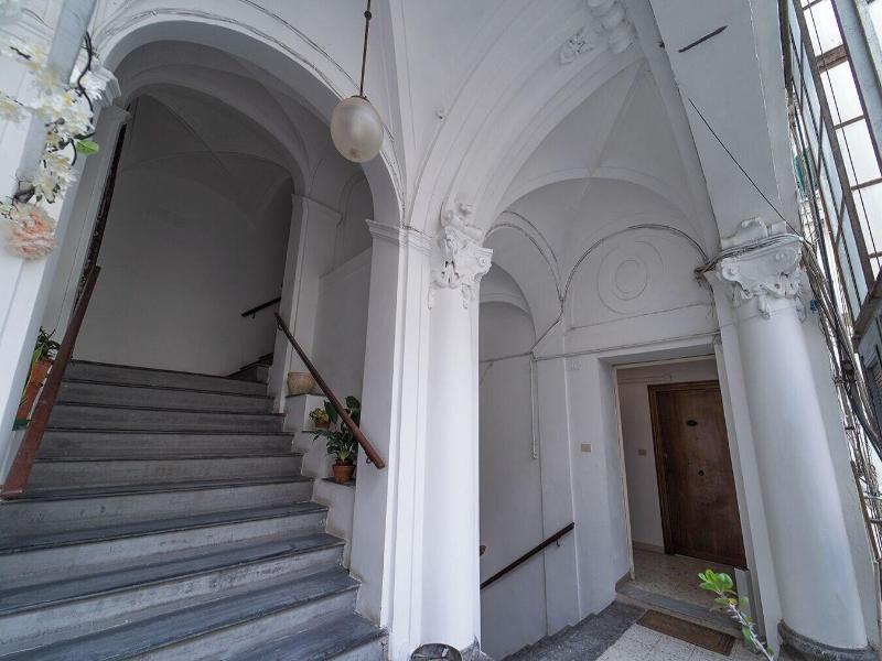 Medina H. Napoli Centro By Clapa Group Dislocate image