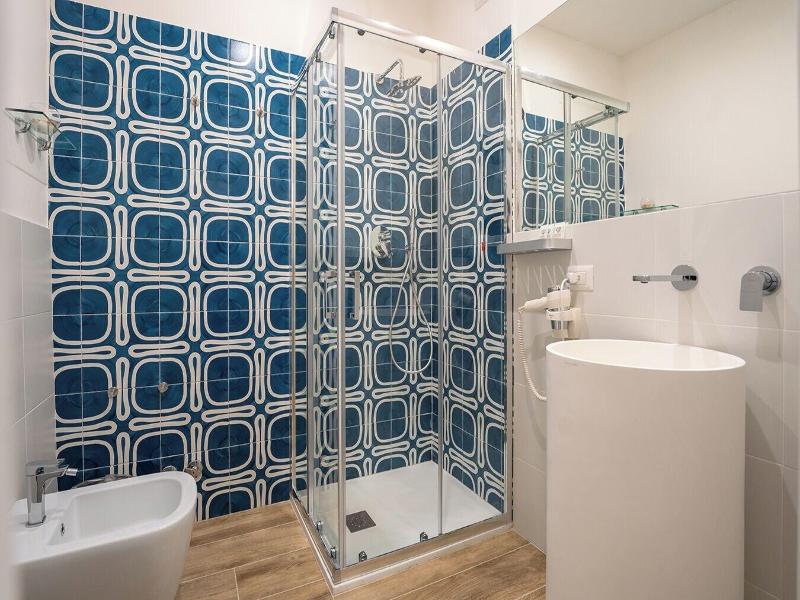 Medina H. Napoli Centro By Clapa Group Dislocate image