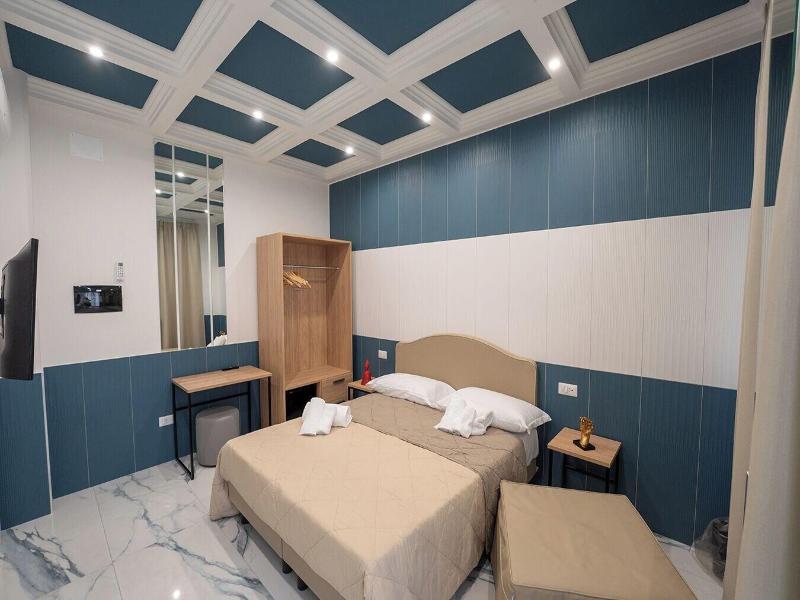 Medina H. Napoli Centro By Clapa Group Dislocate image