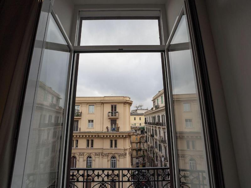 Medina H. Napoli Centro By Clapa Group Dislocate image