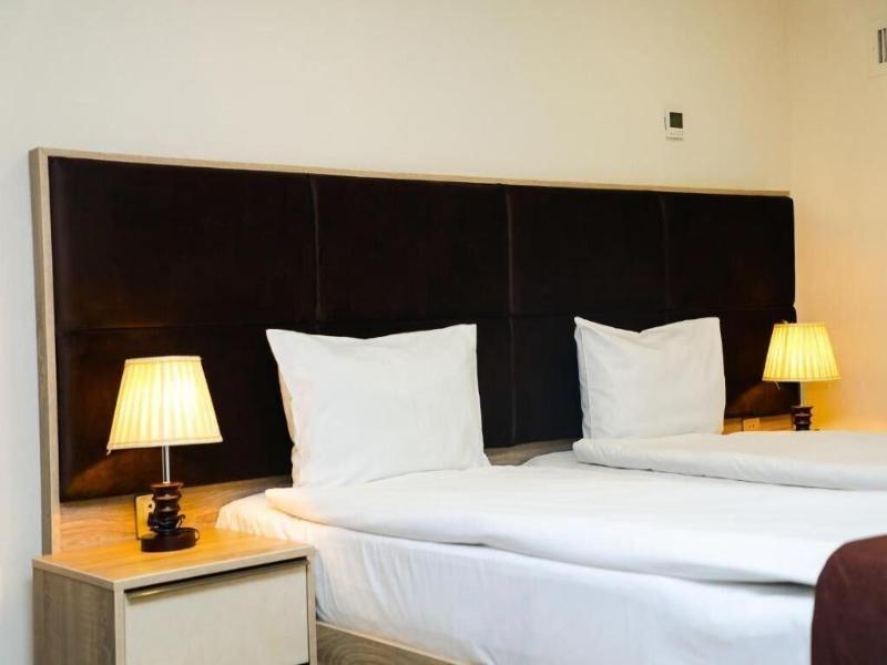 Deluxe Hotel By Zorge Street image