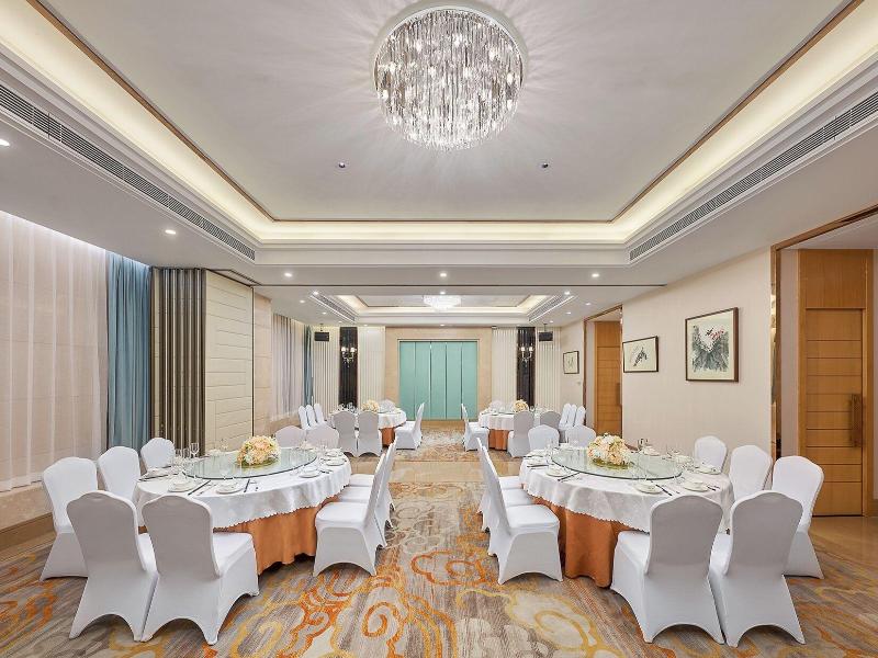 Mehood Lestie International Hotel Linhexi Guangz image