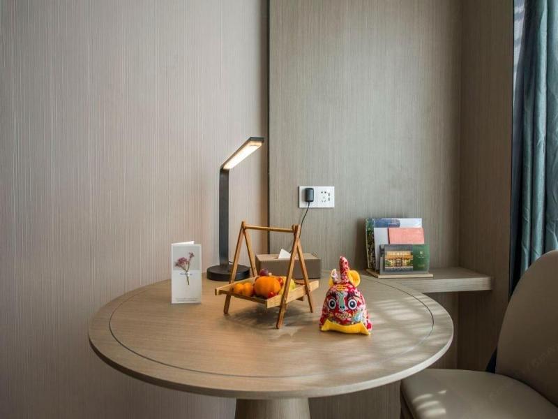 Mehood Lestie International Hotel Linhexi Guangz image