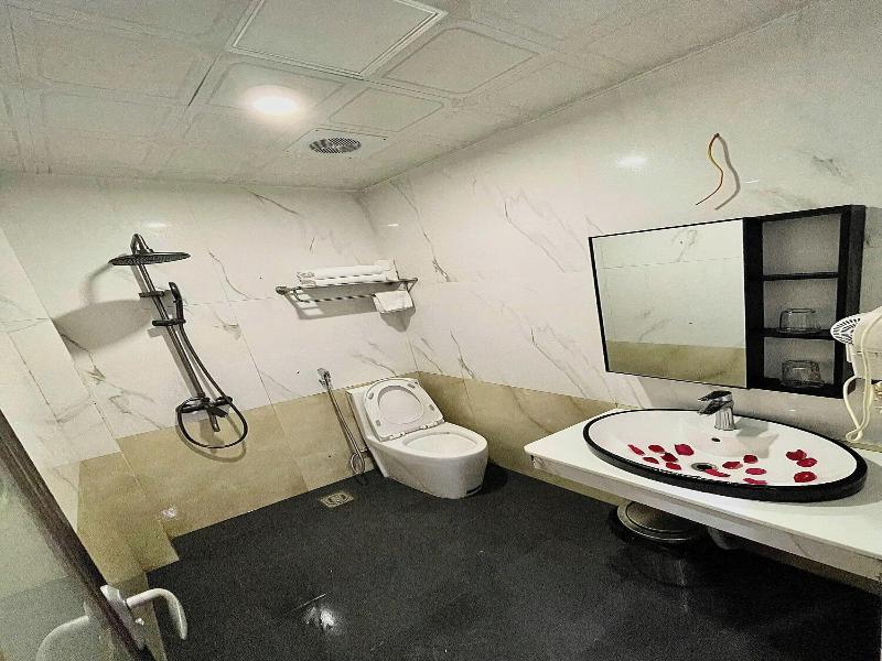 Nam Cuong X Hotel image