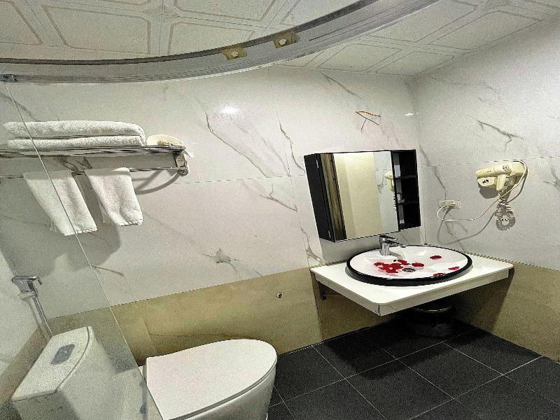 Nam Cuong X Hotel image