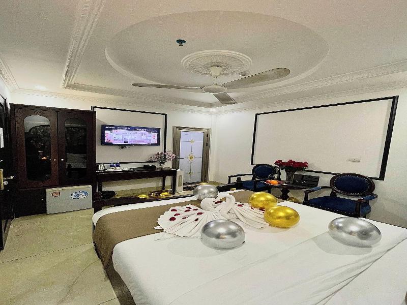 Nam Cuong X Hotel image