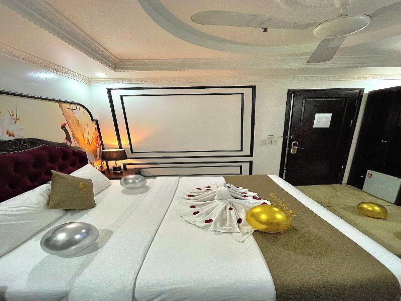 Nam Cuong X Hotel image