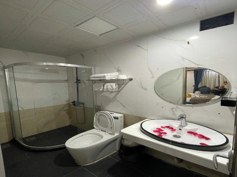 Nam Cuong X Hotel image