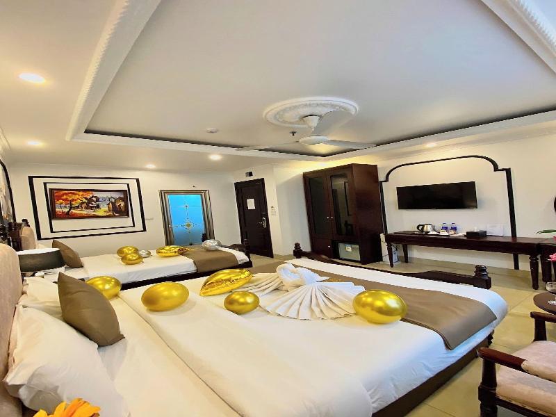 Nam Cuong X Hotel image