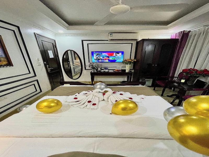 Nam Cuong X Hotel image