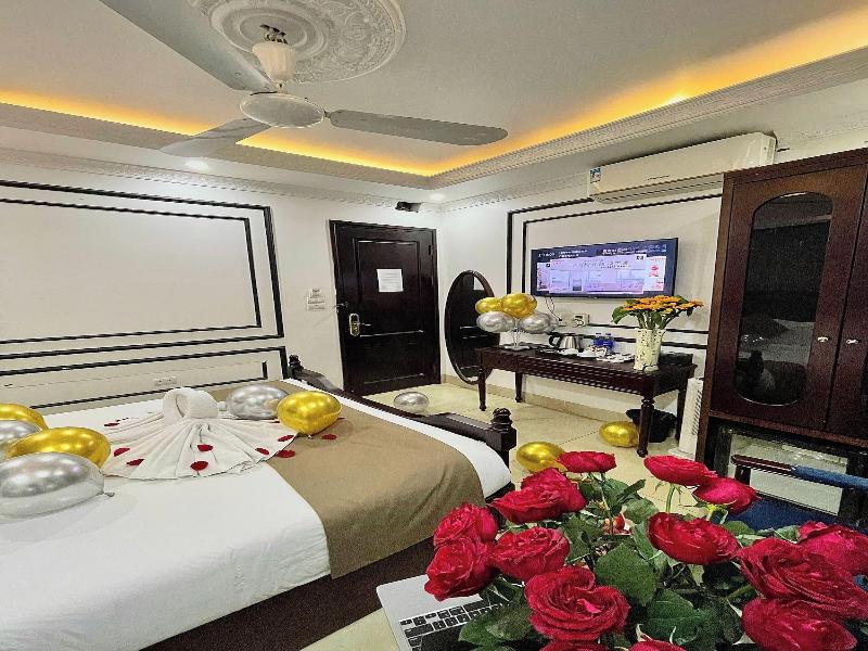 Nam Cuong X Hotel image
